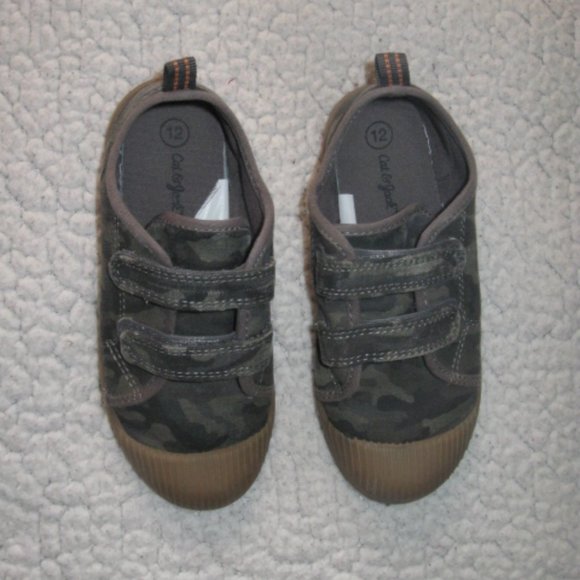 5/$30 Boys Cat & Jack Toddler Parker Shoes - Picture 2 of 10